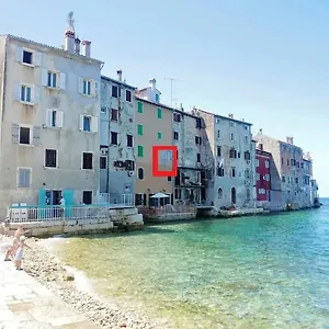 https://apartment-stella-marina.in-istria.net